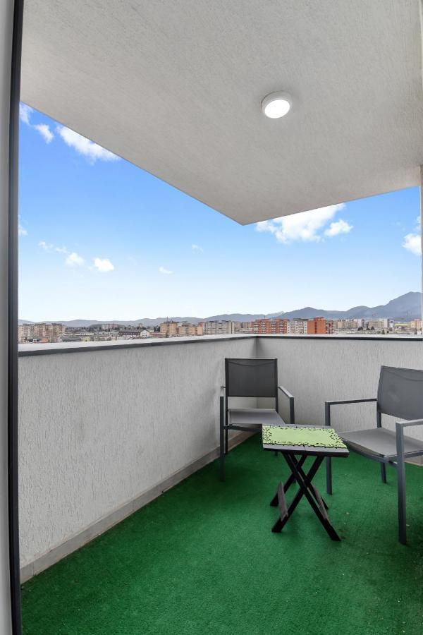 Appartement Modern In New Building With Panoramic View à Braşov Extérieur photo