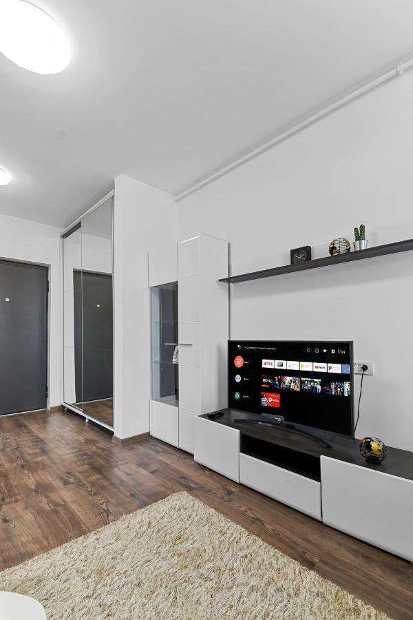 Appartement Modern In New Building With Panoramic View à Braşov Extérieur photo